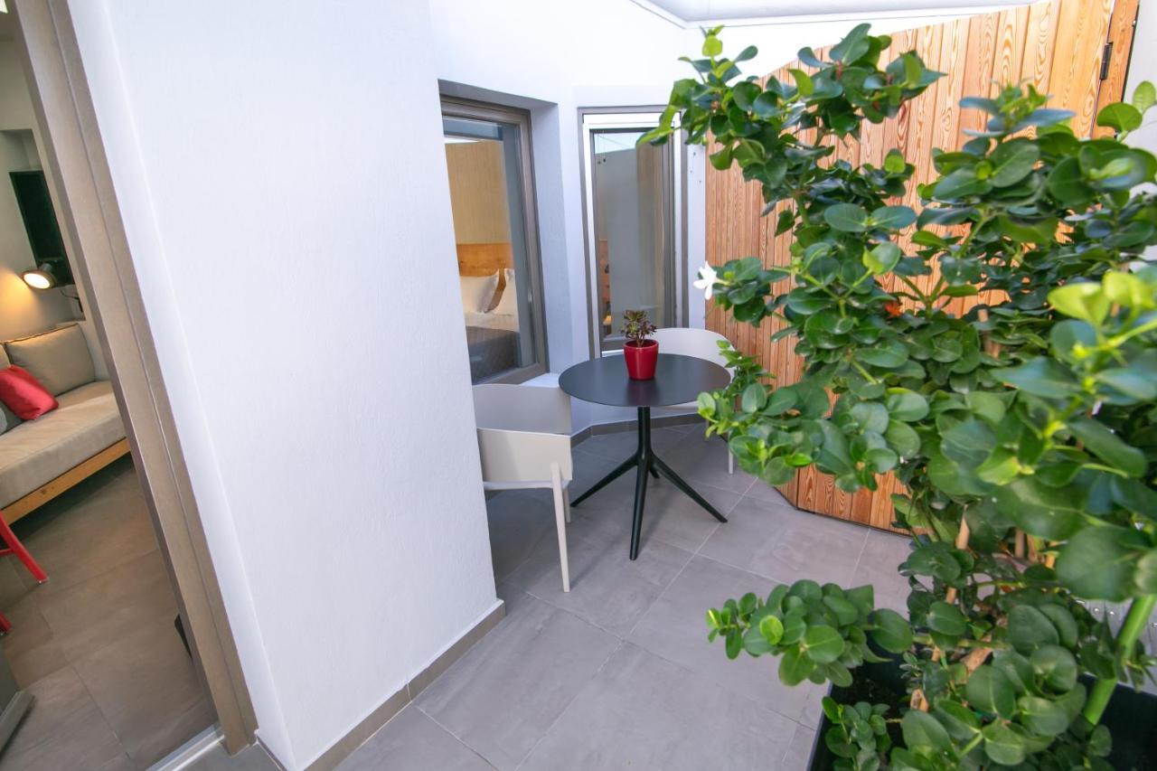 Marquise Suites - Adults Only Fira  Exteriör bild